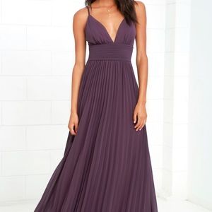 **GREY ***LULUS MAXI DRESS